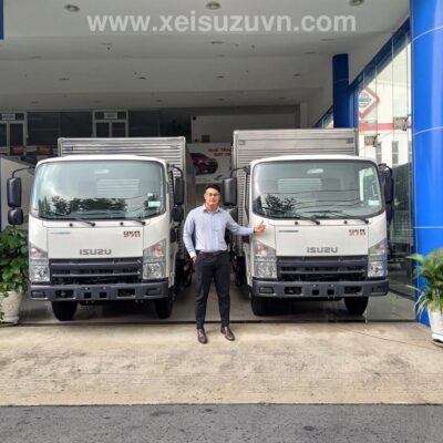 Tôi đặt mua xe tải isuzu đã 5 tháng rồi vẫn chưa nhận được xe?