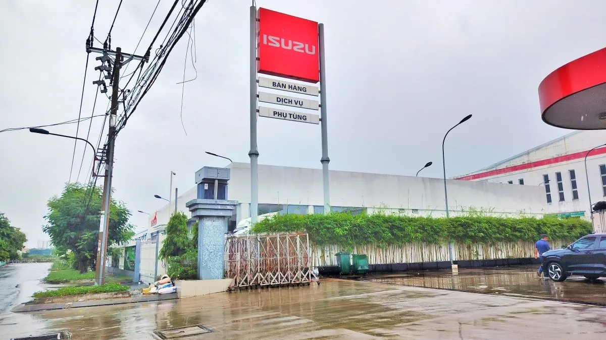 Toàn cảnh showroom Isuzu Vân Nam KCN Tân Bình – Đại lý chính hãng Isuzu tại TP.HCM